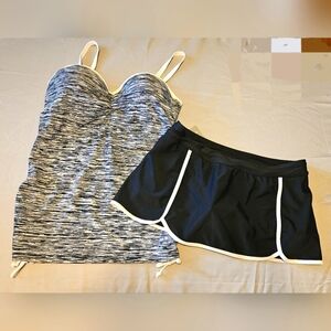 FREE COUNTRY 2 Piece Tankini  Shorts Skort Swim 👙 Suit NWT Black White
